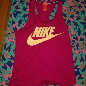 Womens Nike Tank Top